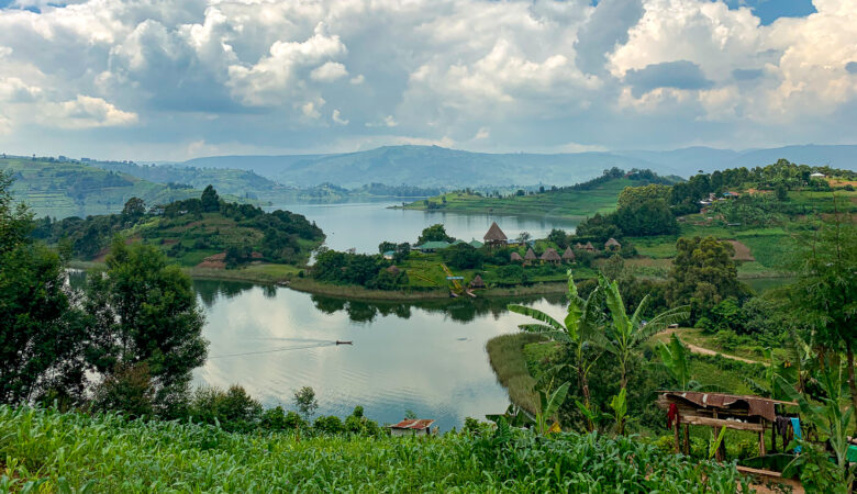 Uganda_Lake Bunyonyi